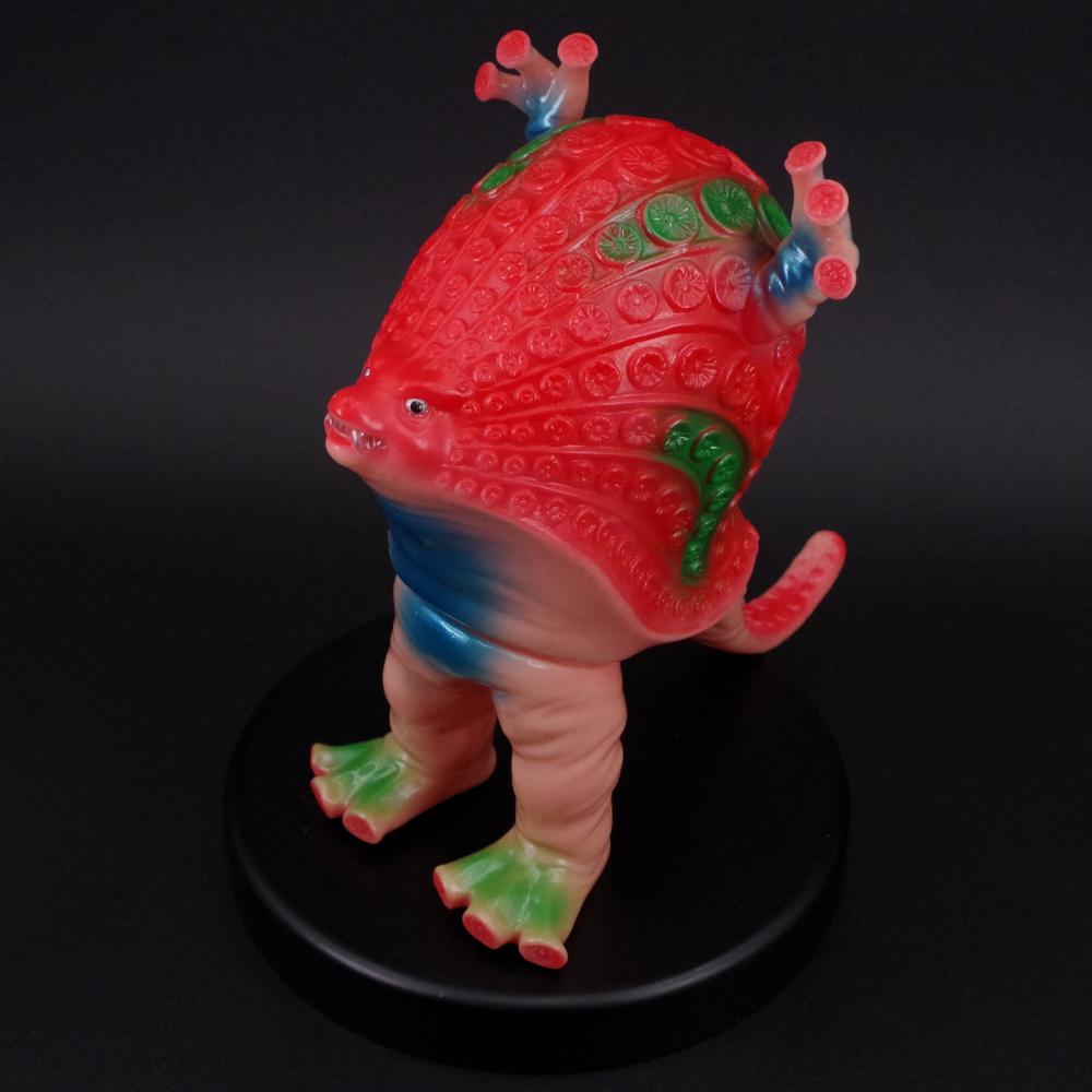 復刻版ブルマァク ジャイアントタッコング　メーカー塗装　新同品 復刻版ブルマァク ジャイアントタッコング メーカー塗装 新同品 買取