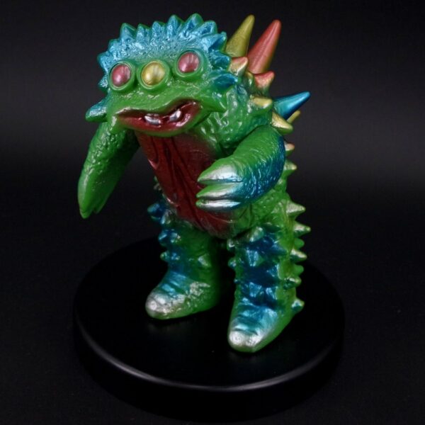 ブルマァク 帰ってきたウルトラマン ビーコン(レトロカラー) | 商品